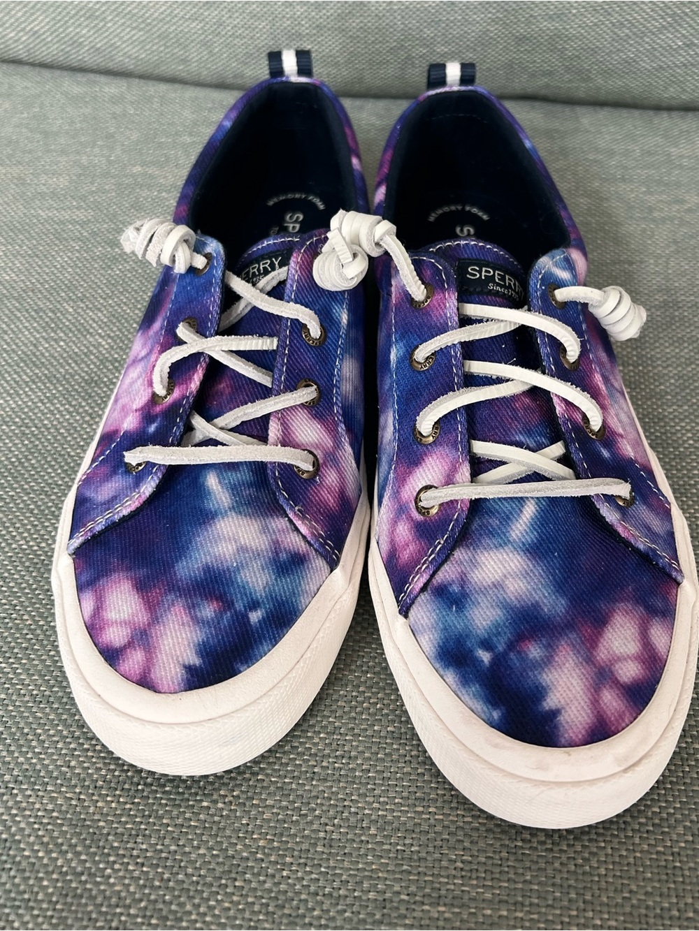 Sperry Pier Wave Sneakers. Women’s Size 9
